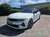 Used Vauxhall Astra Ultimate 128 HP (94 kW) 2023 White Hatchback