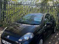 Usado Fiat Punto Easy 69 HP (50 kW) 2014 Preto Citadino
