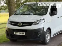 Used Vauxhall Vivaro S 100 HP (73 kW) 2022 White MPV