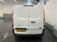 Used Ford Transit Custom 130 HP (95 kW) 2020 White Van