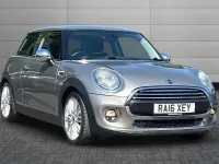 Used Mini ONE Hatch 101 HP (74 kW) 2016 Moonwalk grey Hatchback