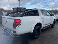 Used Mitsubishi L200 176 HP (129 kW) 2014 White Pickup