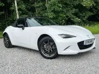 Used Mazda MX5 Inclusive 131 HP (96 kW) 2016 White Cabriolet