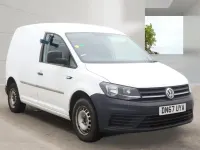 Usado VW Caddy Startline 102 HP (75 kW) 2017 Branco Monovolume