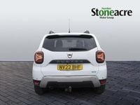 Used Dacia Duster Prestige 100 HP (73 kW) 2022 White SUV