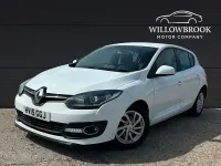 Used Renault Mégane III Dynamique 110 HP (80 kW) 2015 White Hatchback