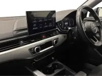Begagnad Audi A4 Comfort 150 HK (110 kW) 2022 Svart Kombi