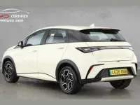 Nowe BYD Dolphin Boost 130 kW (177 KM) 2026 Biały Hatchback