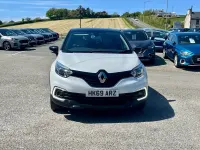 Used Renault Captur Iconic 90 HP (66 kW) 2019 White/black SUV