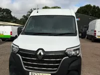 Used Renault Master Business 150 HP (110 kW) 2022 White MPV