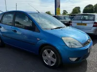 Used Ford Fiesta Zetec 79 HP (58 kW) 2005 Blue Hatchback