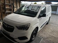 Second-hand Vauxhall Combo Sportive 2020 Alb Monovolum