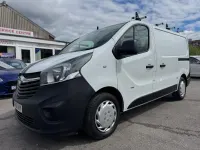 Second-hand Vauxhall Vivaro S 2016 Alb