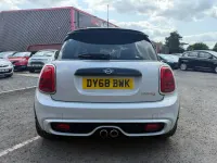Used Mini Cooper S Hatch 192 HP (141 kW) 2018 Silver Hatchback