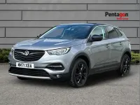 Used Vauxhall Grandland X SRi 128 HP (94 kW) 2022 Grey SUV