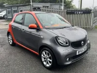 Used Smart ForFour Edition #1 71 HP (52 kW) 2015 Grey Hatchback