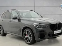 Usado BMW X5 M Sport 298 HP (219 kW) 2023 Cinzento SUV