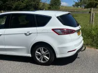 Used Ford S-MAX Titanium 150 HP (110 kW) 2016 White MPV