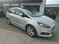 Used Ford S-MAX Titanium 180 HP (132 kW) 2017 Silver MPV