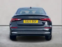 Usado Audi A3 Sport 116 CV (85 kW) 2025 Negro Berlina