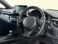 Używany Toyota C-HR 122 KM (89 kW) 2021 Niebieski SUV