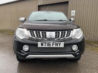 Used Mitsubishi L200 2016 Black Pickup