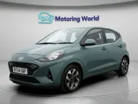 Used Hyundai i10 Advanced 67 HP (49 kW) 2024 Green Hatchback