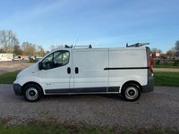 Używany Nissan Primastar SE 115 KM (84 kW) 2014 Biały Minivan