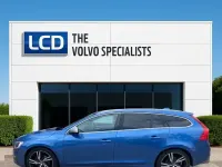 Used Volvo V60 R-Design 190 HP (139 kW) 2018 Blue Estate