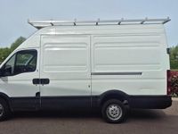 Begagnad Iveco Daily 2012 Vit Van