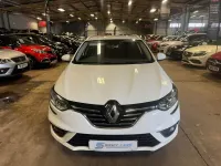 Used Renault Mégane GrandTour Iconic 115 HP (84 kW) 2019 White Estate