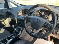 Usado Ford Grand C-Max Zetec 125 HP (91 kW) 2016 Cinzento Monovolume