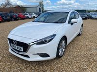 Begagnad Mazda 3 Inclusive 150 HK (110 kW) 2018 Vit Halvkombi