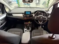 Używany BMW 218 Comfort Edition 2021 Czarny Kombi