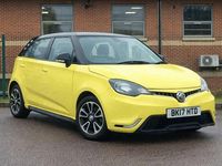Used MG MG3 106 HP (77 kW) 2017 Yellow Hatchback