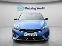 Begagnad Kia Ceed GT-Line 158 HK (116 kW) 2023 Blå Halvkombi