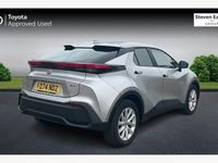 Used Toyota C-HR 140 HP (102 kW) 2026 SUV