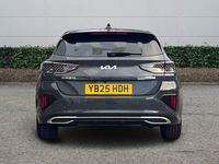 Usado Kia Ceed GT-Line 138 HP (101 kW) 2025 Cinzento Citadino