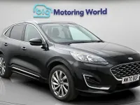 Begagnad Ford Kuga Vignale 150 HK (110 kW) 2021 Svart SUV