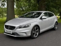 Used Volvo V40 R-Design 115 HP (84 kW) 2014 Silver Hatchback
