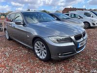 Used BMW 318 Exclusive 2011 Grey Estate