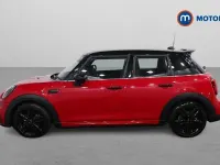 Used Mini Cooper Hatch 136 HP (100 kW) 2022 Red Hatchback