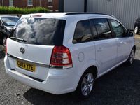 used Vauxhall Zafira 1.6 EXCLUSIV 5d 113 BHP LOTS OF SERVICE HISTORY -IMMACULATE