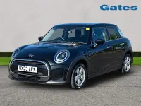 Usado Mini Cooper Classic 2023 Preto Citadino