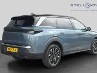 Second-hand Peugeot 5008 GT 134 CP (98 kW) 2024 Albastru SUV