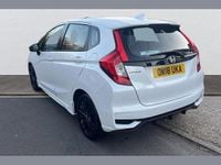 Used Honda Jazz Sport 128 HP (94 kW) 2018 White Hatchback