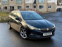 Used Vauxhall Astra SRi 2016 Green Estate