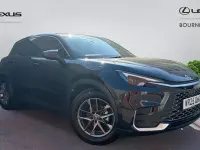 Second-hand Lexus LBX 136 CP (100 kW) 2025 Negru SUV