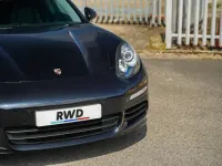 Used Porsche Panamera 300 HP (220 kW) 2014 Black Hatchback