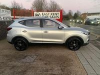 Used MG ZS Exclusive 106 HP (77 kW) 2017 Silver Hatchback
